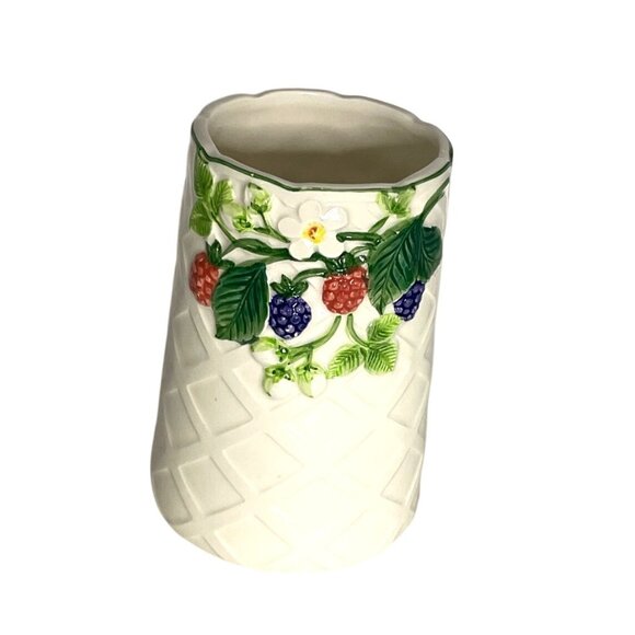 Otagiri Japan Vintage Ceramic Vase Embossed Hand Painted Berries Floral 6" Tall - Picture 10 of 10